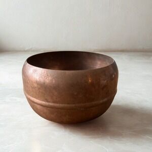 Artisan Hand Hammered Footed Vintage Copper Bowl Rich Patina